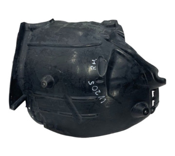 Підкрилок передній правий (задня частина) MERCEDES-BENZ C W205 2014-2023 (A2056900230)