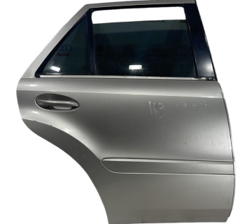 Двері задні праві MERCEDES-BENZ ML w164 2005-2011 (A1647300205)