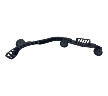 Ущільнювач капоту правий BMW 4 F32/F36 2013-2020 (51717402082)