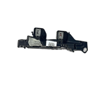 Кронштейн бампера MERCEDES-BENZ C W205 2014-2023 (A2058850465)